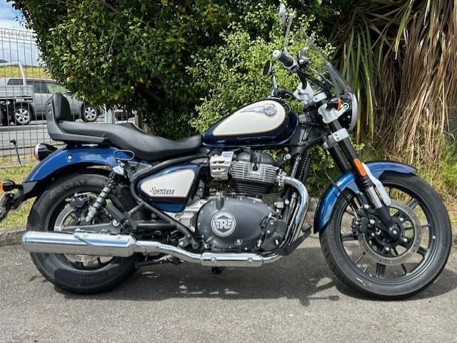 Super Meteor 650 -  Celestial Blue