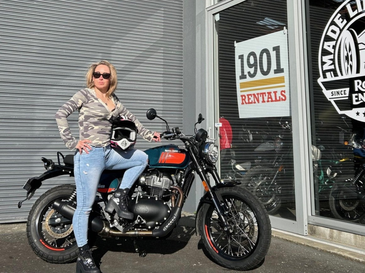 Bear 650 - Petrol Green